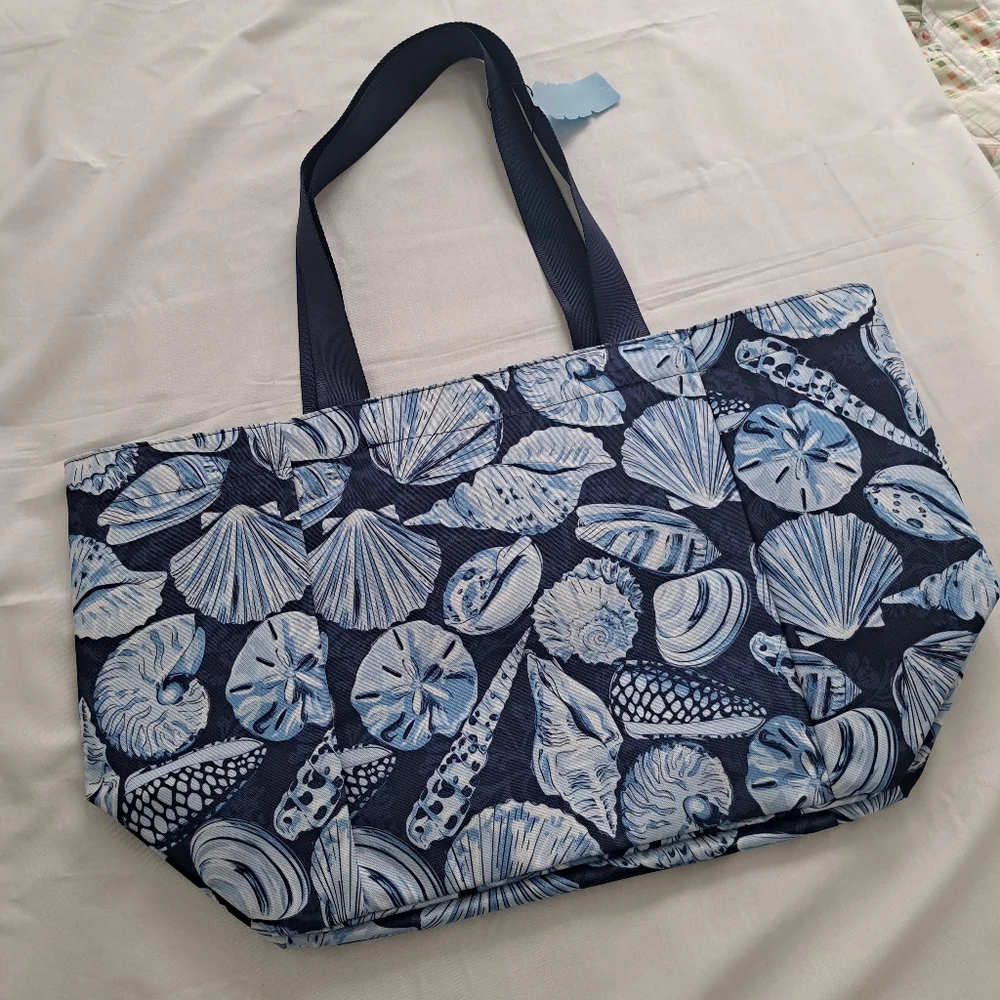 Vera Bradley Morning Shells Pattern Blue Seashell Tote - Picture 8 of 15